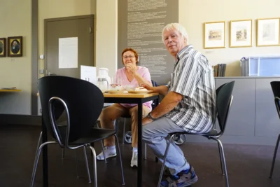 Foto des Albums: Seniorenwoche: Bibliothek im Kontor