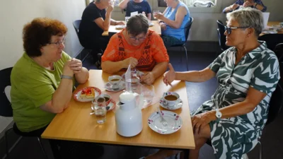 Foto des Albums: Seniorenwoche: Bibliothek im Kontor
