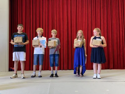 Foto des Albums: Letzter Schultag & Verabschiedung der Klasse 4