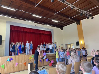 Foto des Albums: Letzter Schultag & Verabschiedung der Klasse 4