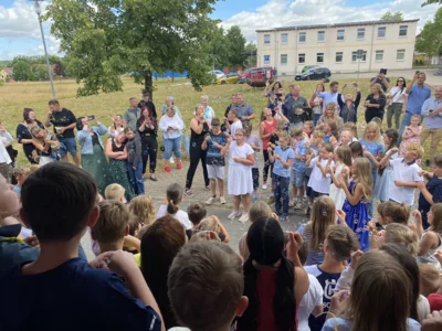 Foto des Albums: Letzter Schultag & Verabschiedung der Klasse 4