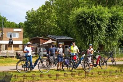Am Strandbad Hemmingen  (Bild vergr&ouml;&szlig;ern)