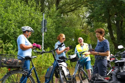 Pause  am Strandbad  (Bild vergr&ouml;&szlig;ern)