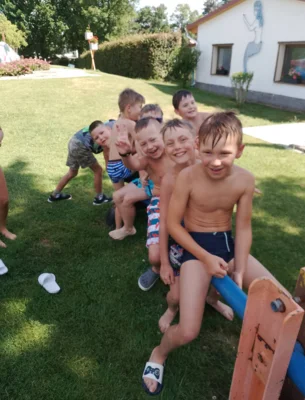 Foto des Albums: Gemeinsamer Tag - Klasse 2 - Verabschiedung Frau Lehmann als Klassenlehrerin