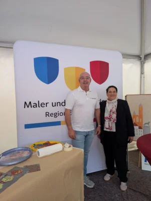 Obermeister Erol Pakca und Ministerin f&uuml;r Europa und Regionale LandesentwicklungMelanie Walter  (Bild vergr&ouml;&szlig;ern)