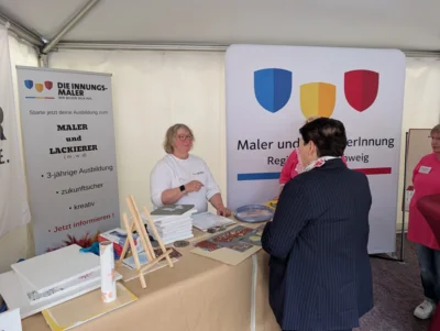 Sibille Druschke, Ministerin Melanie Walter  (Bild vergr&ouml;&szlig;ern)