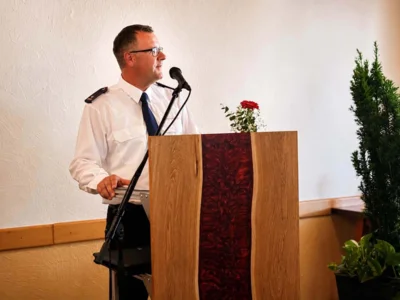 Abteilungskommandant Stefan Rollwagen  (Bild vergr&ouml;&szlig;ern)