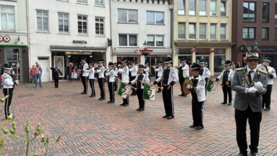 2026-07-05-Schf Bux (2)  (Bild vergr&ouml;&szlig;ern)