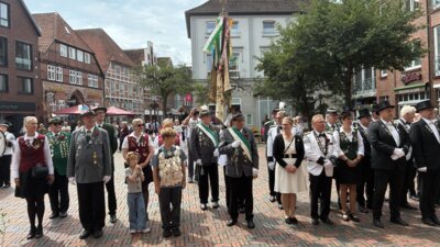 2026-07-05-Schf Bux (4)  (Bild vergr&ouml;&szlig;ern)