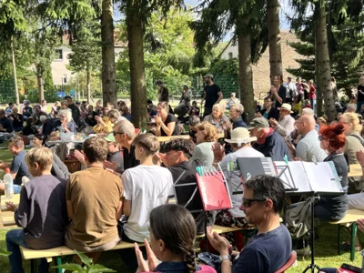 Foto des Albums: Musikalisches Picknick im Museumsgarten