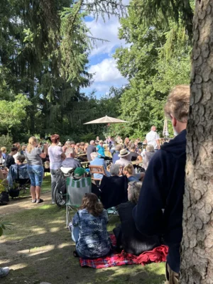 Foto des Albums: Musikalisches Picknick im Museumsgarten
