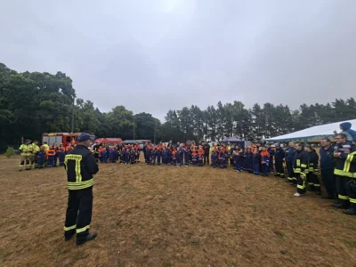 Foto des Albums: Nachtwanderung der Jugendfeuerwehren