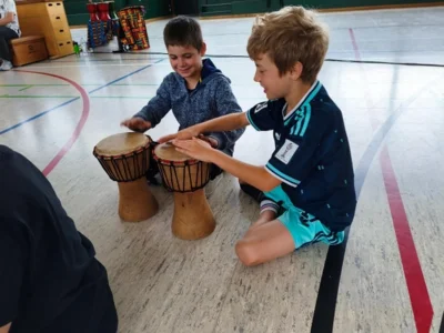 Foto des Albums: Trommelzauber an der Sandrosenschule