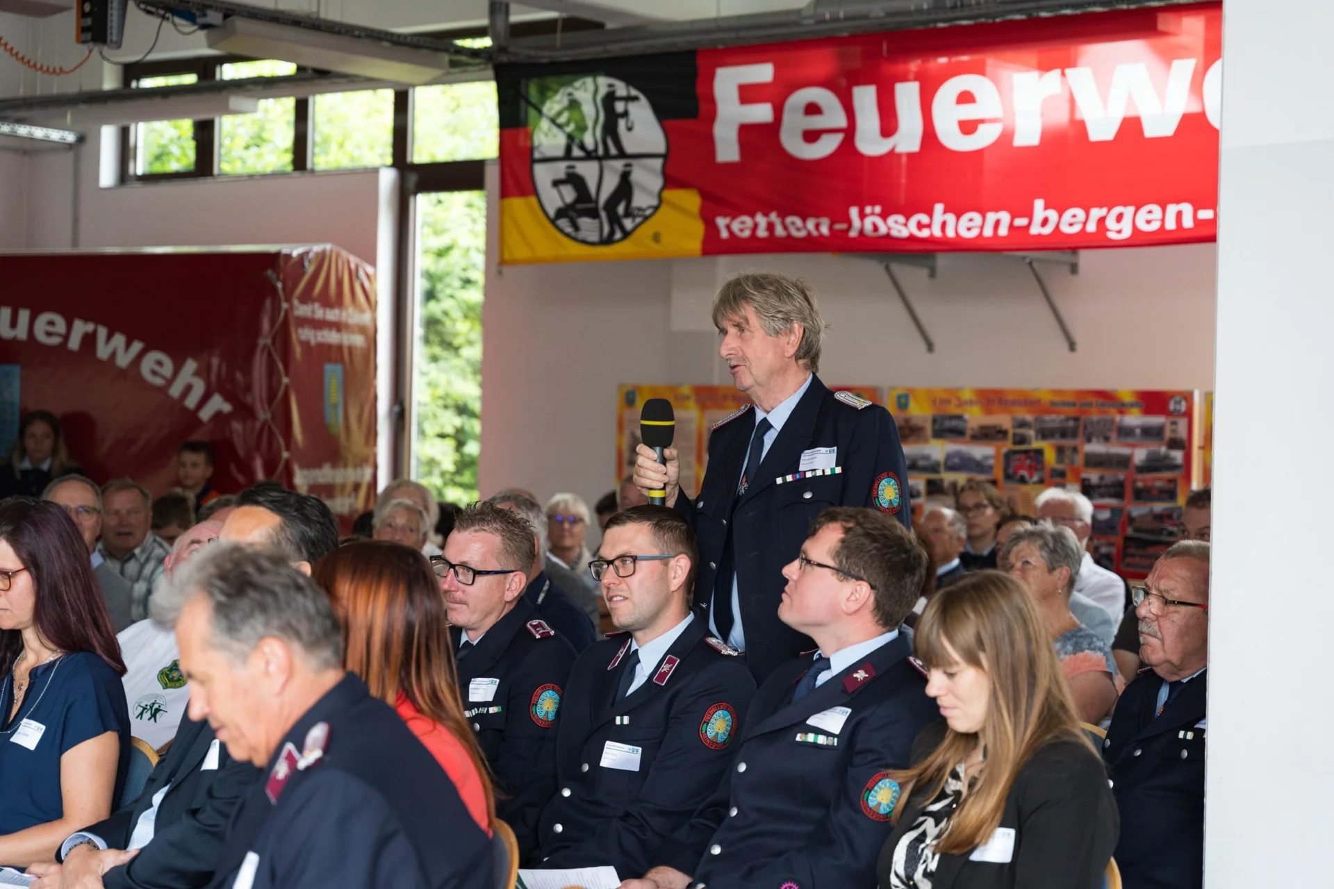 Bild: ehrenamtsforum c_Sächsische Staatskanzlei fragerunde albrecht deubel