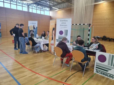 Fotoalbum Jobbörse am Klüschenberg