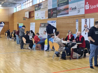 Foto des Albums: Jobbörse am Klüschenberg