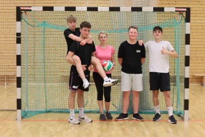 Foto des Albums: Weihnachts-Volleyball-Turnier