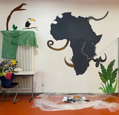 Afrika mit Magnetfarbe  (Bild vergr&ouml;&szlig;ern)