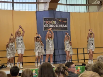 Foto des Albums: Alles Gute für den weiteren Schulweg