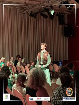 Foto des Albums: Theaterstück - 60 Jährige Partnerstädte Trento & CW