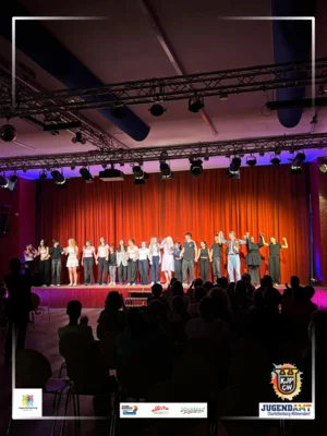 Foto des Albums: Theaterstück - 60 Jährige Partnerstädte Trento & CW