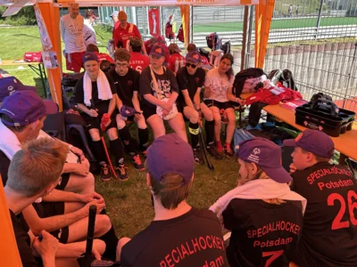 Teambesprechung  (Bild vergr&ouml;&szlig;ern)