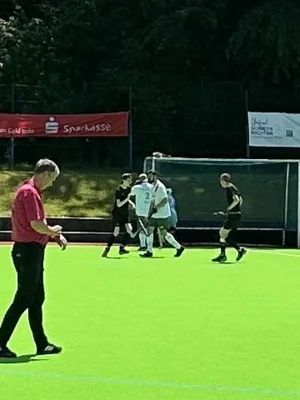 Tor  (Bild vergr&ouml;&szlig;ern)