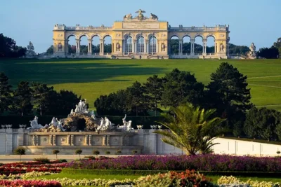 Gloriette Sch&ouml;nbrunn  (Bild vergr&ouml;&szlig;ern)