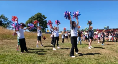 Foto des Albums: Sport, Spiel und Spaß: Grundschule Nordhalben feiert mit dem FC Nordhalben