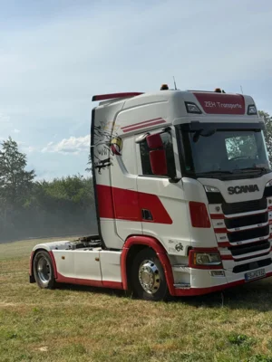 Foto des Albums: Unimogbrand Ober-Seemen