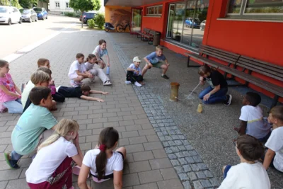 Foto des Albums: Explorhino zu Besuch bei den Drittklässlern