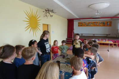 Foto des Albums: Explorhino zu Besuch bei den Drittklässlern