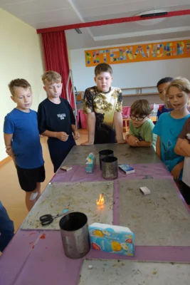 Foto des Albums: Explorhino zu Besuch bei den Drittklässlern