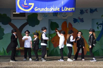 Foto des Albums: Bilder der Schuljahresabschlussfeier 2026