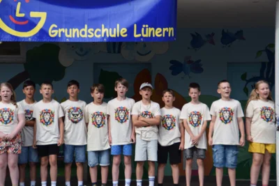 Foto des Albums: Bilder der Schuljahresabschlussfeier 2026