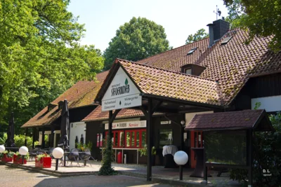 Vorbei am Steuerndieb  (Bild vergr&ouml;&szlig;ern)