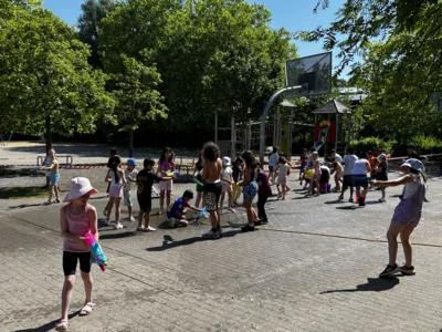 Foto des Albums: Wasserspiele bei heißen Temperaturen