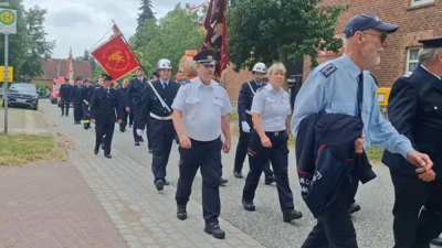 Fotoalbum 100 Jahre FF und 20 Jahre JF Rühstädt