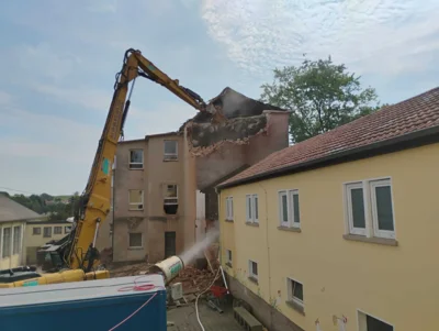 Foto des Albums: Abriss Altbau