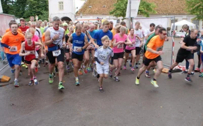 Foto des Albums: 4. Dornumer Schlosslauf