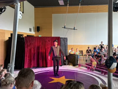 Foto des Albums: Zirkusaufführung Crazy Monkey
