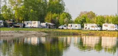 023 am Badesee  (Bild vergr&ouml;&szlig;ern)