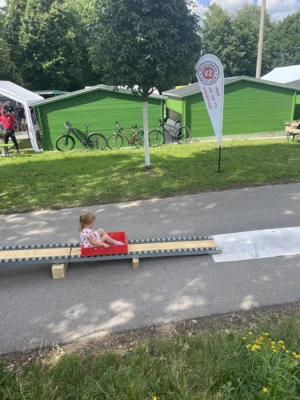 2026-07-18 Rutsche-2  (Bild vergr&ouml;&szlig;ern)