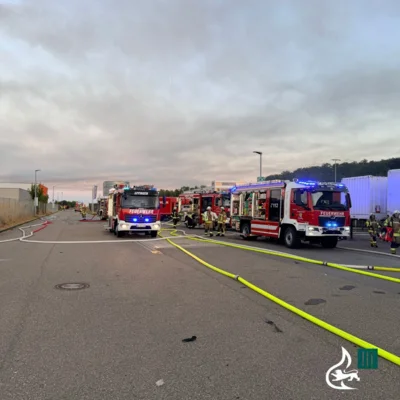 Foto des Albums: Brand Industriegebäude Batterie