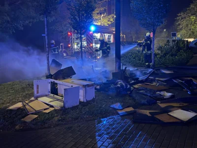 Foto des Albums: 270726 Sperrmüllbrand