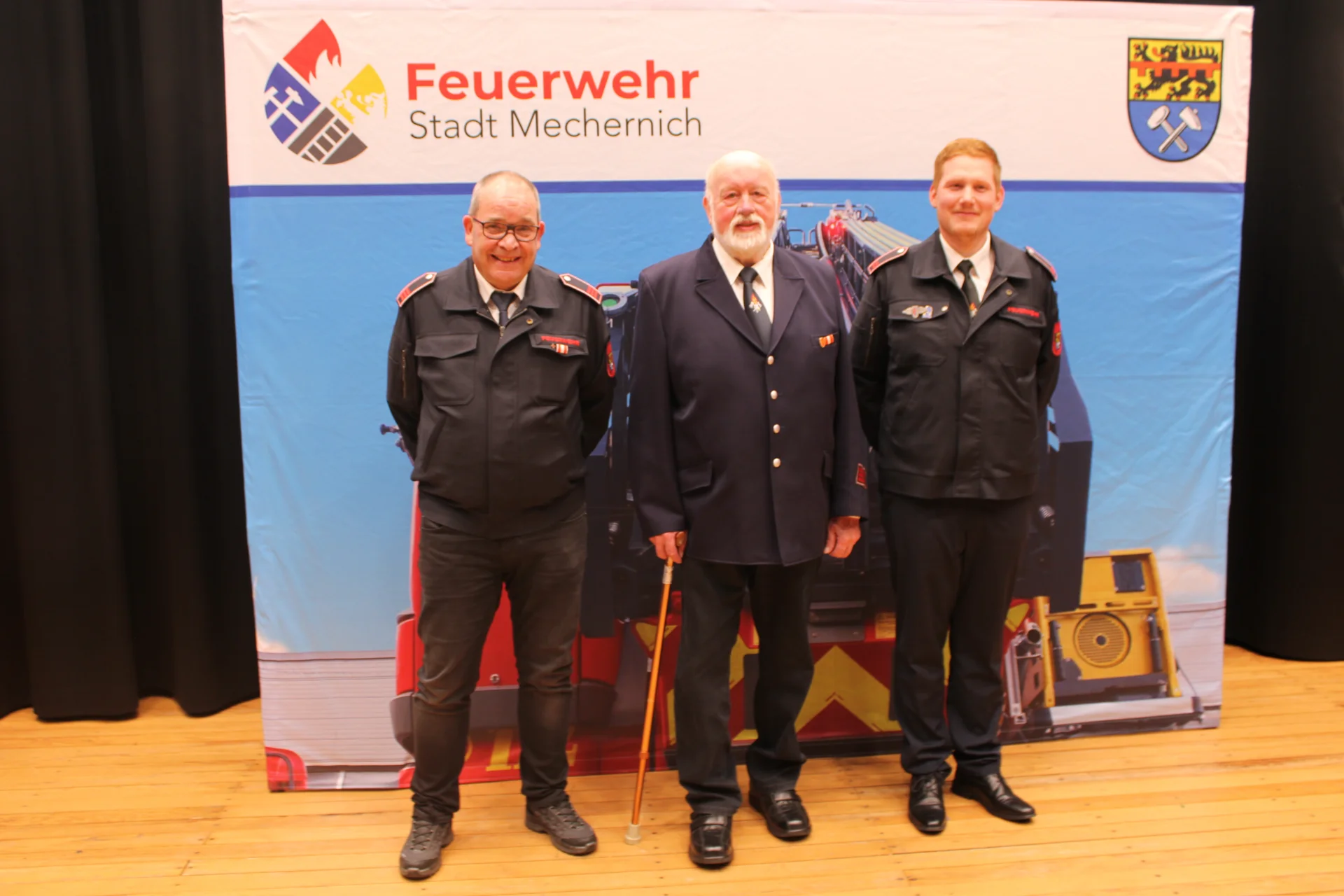 Bild: Drei Generationen Feuerwehr - LG Weyer