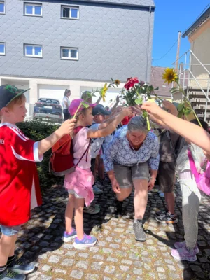 Foto des Albums: Emotionaler Abschied von zwei sehr geschätzten Lehrerinnen