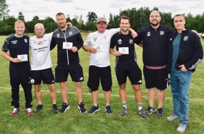 Foto des Albums: neue Trikots D-Junioren