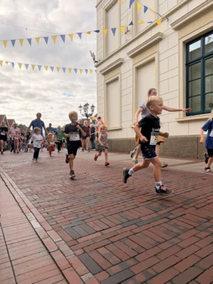 Foto des Albums: Bambinilauf - 31. Stadtlauf / 6. Volksbanklauf