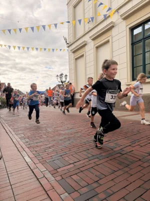Foto des Albums: Bambinilauf - 31. Stadtlauf / 6. Volksbanklauf